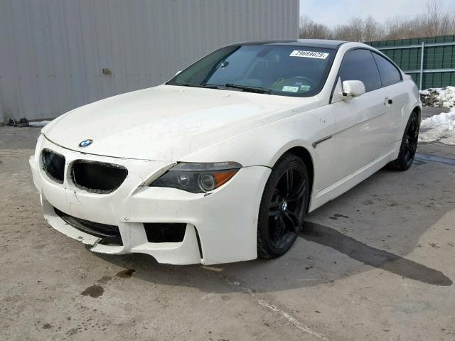 WBAEH73495B193117 - 2005 BMW 645 CI AUT WHITE photo 2