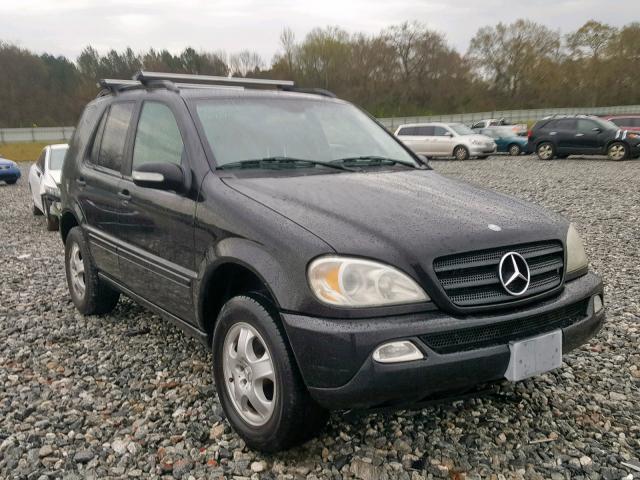 4JGAB54E72A339753 - 2002 MERCEDES-BENZ ML 320 BLACK photo 1