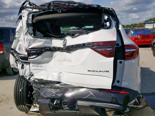 5GAERBKW6JJ173155 - 2018 BUICK ENCLAVE ES WHITE photo 9
