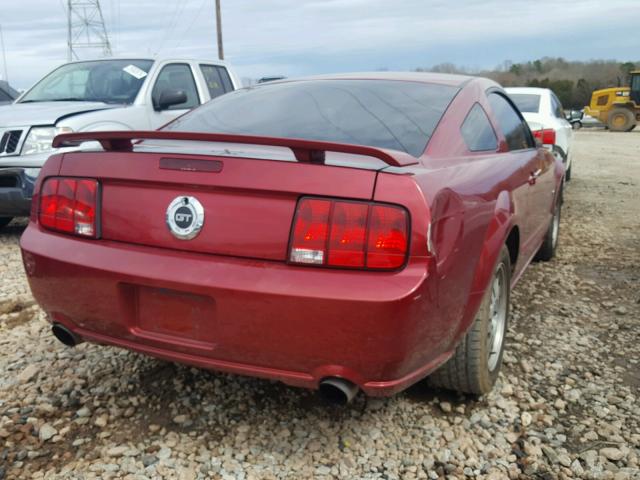 1ZVFT82H955136024 - 2005 FORD MUSTANG GT RED photo 4