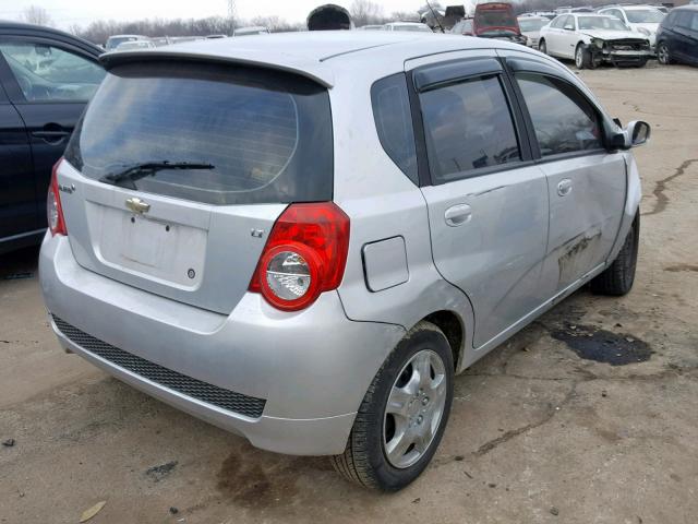 KL1TG6DE9BB231608 - 2011 CHEVROLET AVEO LT GRAY photo 4