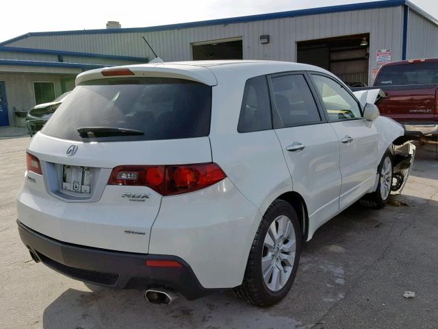 5J8TB1H25AA008353 - 2010 ACURA RDX WHITE photo 4