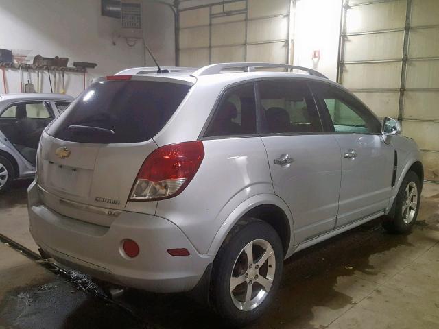 3GNFL4E5XCS651914 - 2012 CHEVROLET CAPTIVA SP SILVER photo 4