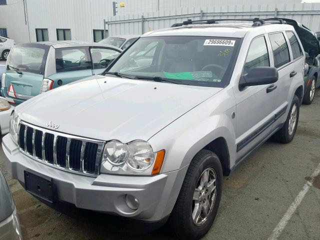 1J4HR48N95C608583 - 2005 JEEP GRAND CHER SILVER photo 2