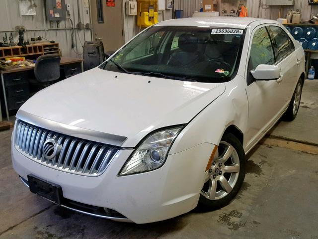 3MEHM0JG5BR606060 - 2011 MERCURY MILAN PREM WHITE photo 2