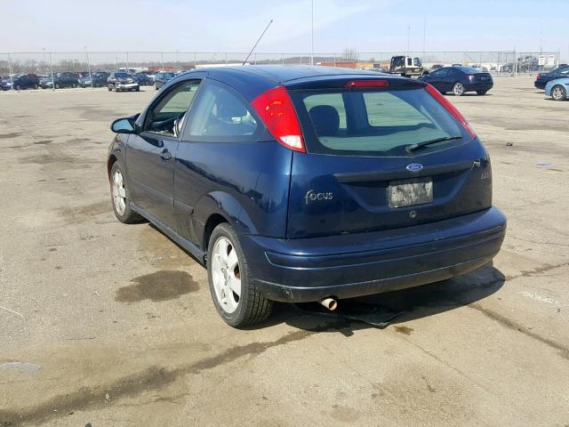 3FAFP31382R143013 - 2002 FORD FOCUS ZX3 BLUE photo 3