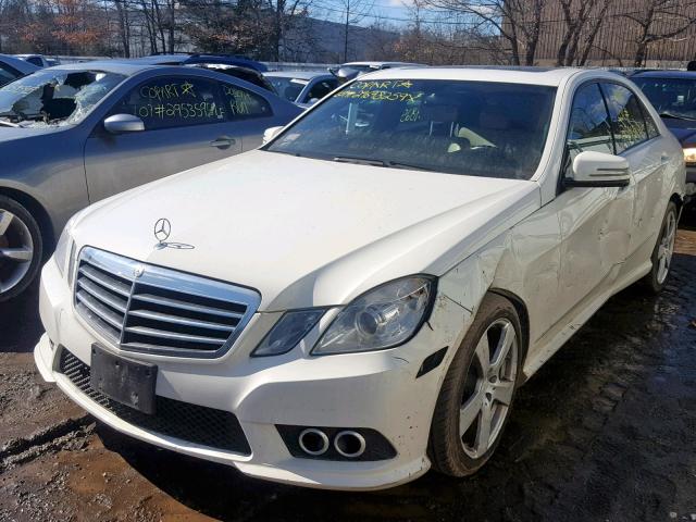 WDDHF5GBXAA134974 - 2010 MERCEDES-BENZ E 350 WHITE photo 2