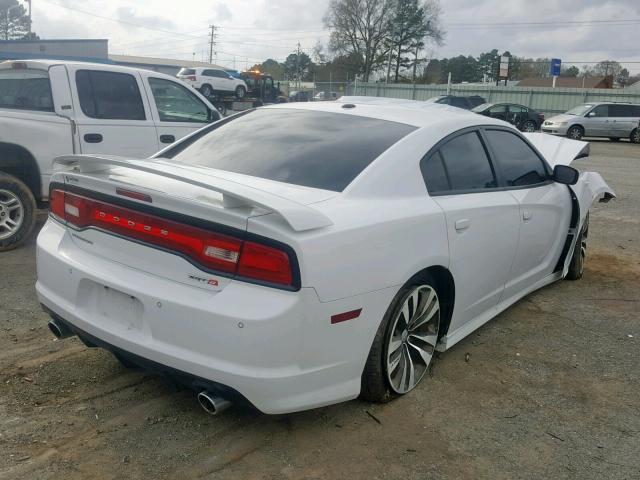 2C3CDXEJ2DH534814 - 2013 DODGE CHARGER SR WHITE photo 4