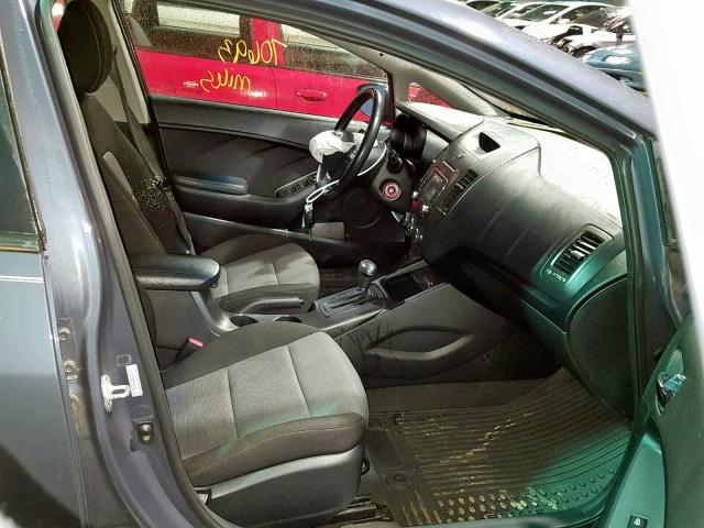 KNAFX4A80E5074141 - 2014 KIA FORTE EX BLUE photo 5