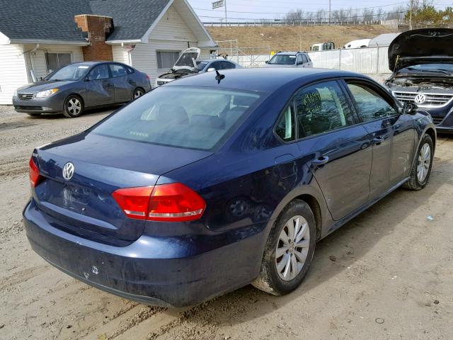 1VWAP7A38DC062989 - 2013 VOLKSWAGEN PASSAT S BLUE photo 4