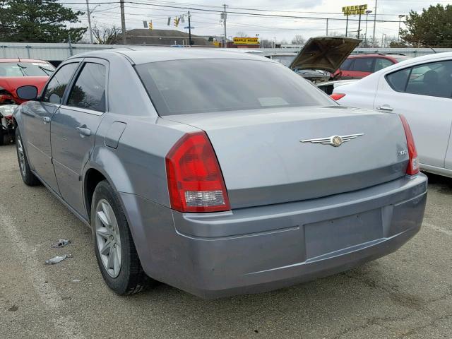 2C3KA43RX6H460850 - 2006 CHRYSLER 300 GRAY photo 3