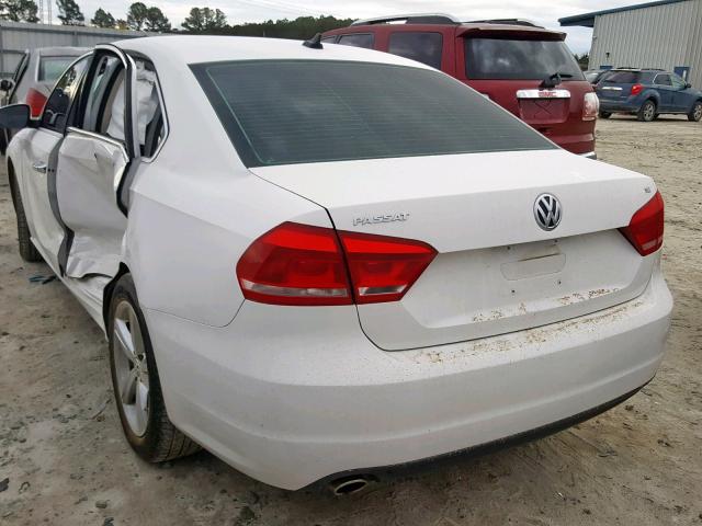 1VWBH7A36CC027318 - 2012 VOLKSWAGEN PASSAT SE WHITE photo 3