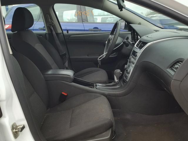 1G1ZC5EU9CF131669 - 2012 CHEVROLET MALIBU 1LT WHITE photo 5