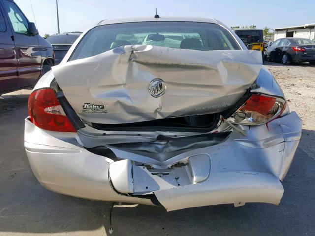 2G4WC582X61170864 - 2006 BUICK LACROSSE C SILVER photo 9