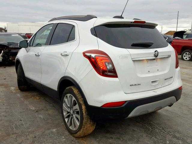 KL4CJASB5JB578707 - 2018 BUICK ENCORE PRE WHITE photo 3