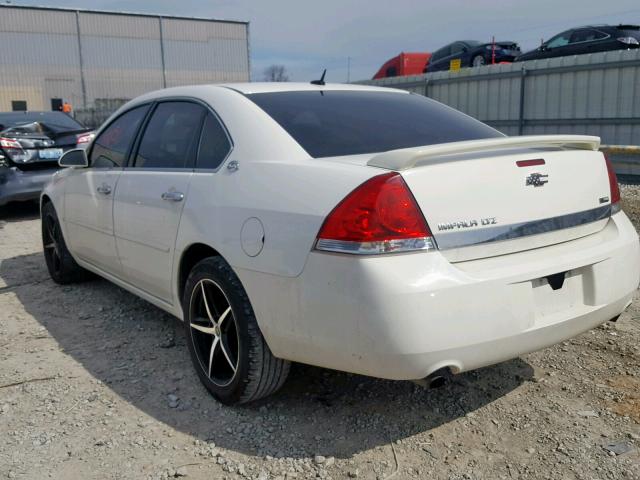 2G1WU583X89253038 - 2008 CHEVROLET IMPALA LTZ WHITE photo 3