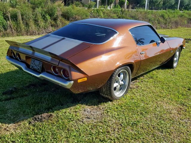 1Q87KCV101712 - 1973 CHEVROLET CAMARO RS BROWN photo 4