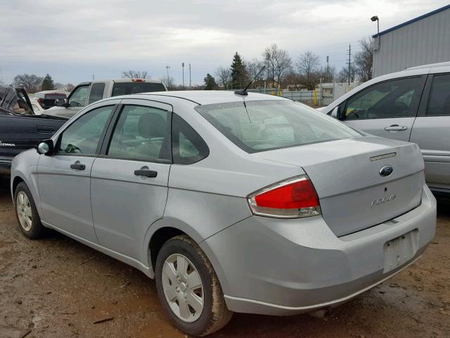 1FAHP34N58W282883 - 2008 FORD FOCUS S/SE SILVER photo 3