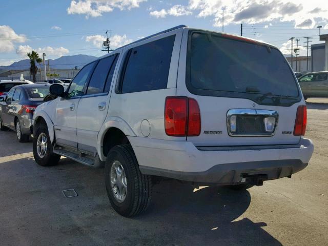 5LMPU28L7XLJ10817 - 1999 LINCOLN NAVIGATOR 双色 照片 3