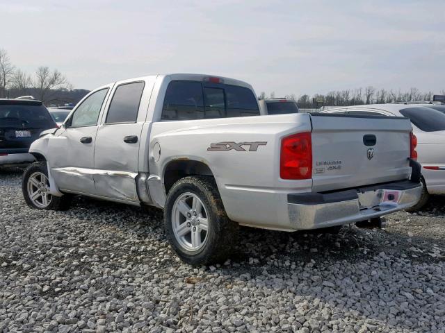 1D7HW28K97S261487 - 2007 DODGE DAKOTA QUA SILVER photo 3