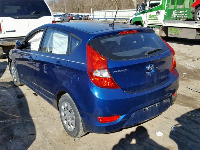 KMHCT5AE8GU272323 - 2016 HYUNDAI ACCENT SE BLUE photo 3