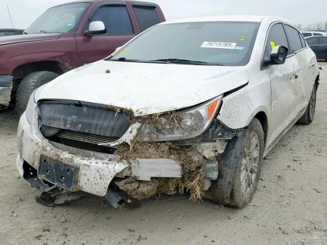 1G4GA5ER3DF137903 - 2013 BUICK LACROSSE WHITE photo 2