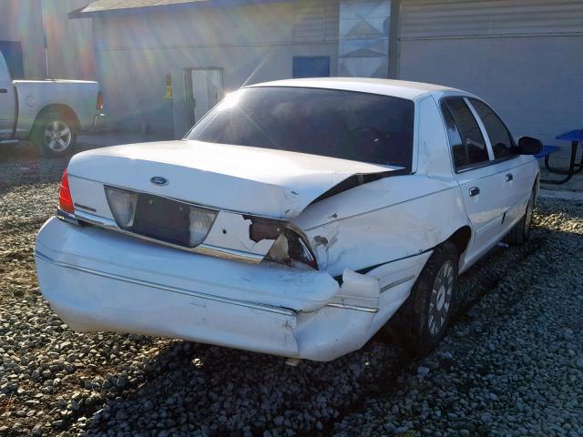 2FAHP71W03X178710 - 2003 FORD CROWN VICT WHITE photo 4