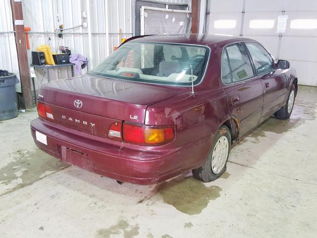 4T1BG12K6TU782502 - 1996 TOYOTA CAMRY DX MAROON photo 4