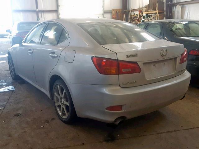 JTHCK262762006465 - 2006 LEXUS IS 250 SILVER photo 3