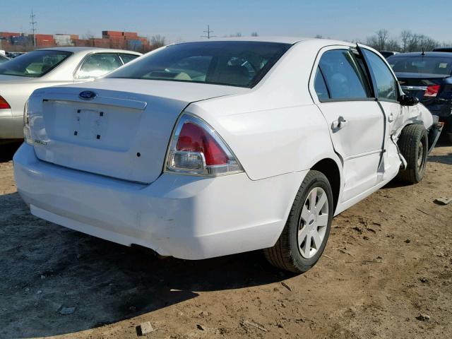 3FAFP06Z76R192883 - 2006 FORD FUSION S WHITE photo 4