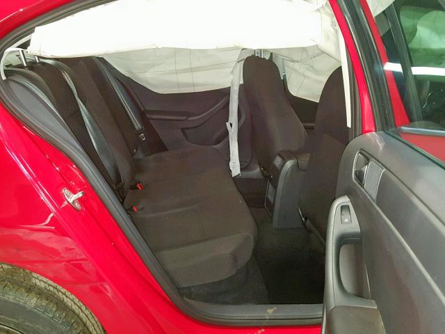 3VW2K7AJ4FM311467 - 2015 VOLKSWAGEN JETTA BASE RED photo 6