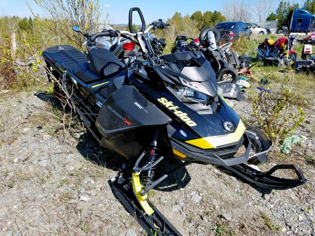 2BPSTMJV5JV000012 - 2018 SKI DOO SUMMIT  BLACK photo 1