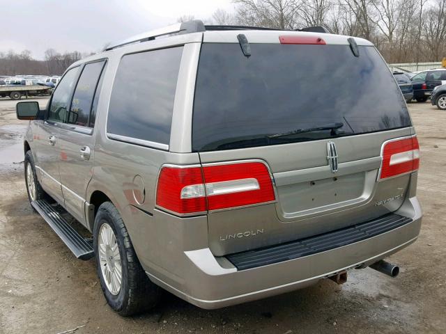 5LMFU28508LJ17719 - 2008 LINCOLN NAVIGATOR Gümüş foto 3