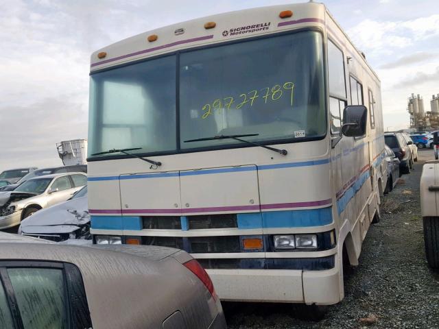 1FCKE33G9LHA49417 - 1990 FLAI MOTORHOME WHITE photo 2