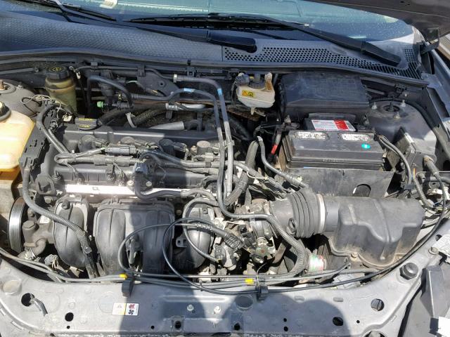 1FAFP34N96W101059 - 2006 FORD FOCUS ZX4 GRAY photo 7