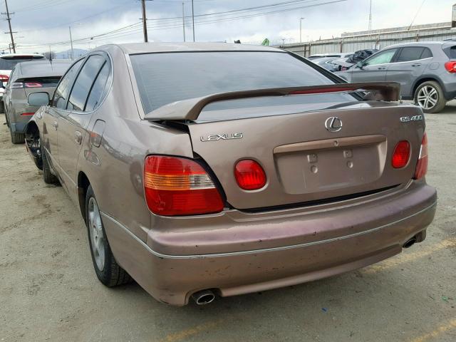 JT8BH68X2W0003253 - 1998 LEXUS GS 400 BROWN photo 3