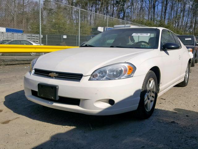 2G1WK15N779328393 - 2007 CHEVROLET MONTE CARL WHITE photo 2