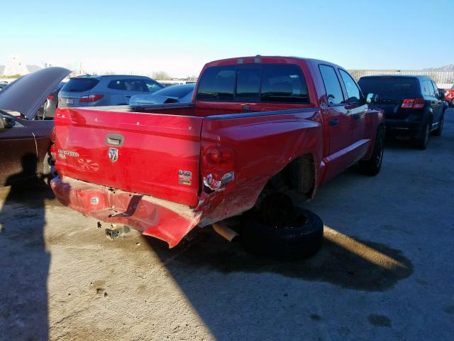 1D7HW48N58S626576 - 2008 DODGE DAKOTA QUAD SLT  photo 4