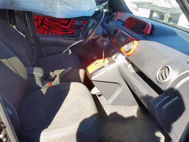 JTLKE50E081025767 - 2008 TOYOTA SCION XB BLACK photo 5
