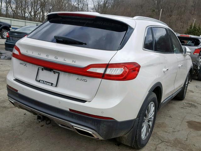 2LMPJ8KR1HBL18144 - 2017 LINCOLN MKX SELECT WHITE photo 4