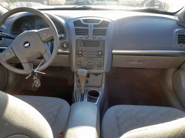 1G1ZT54814F227611 - 2004 CHEVROLET MALIBU LS SILVER photo 9