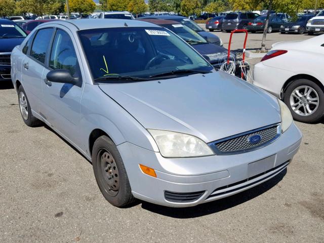 1FAFP34N27W106170 - 2007 FORD FOCUS ZX4 SILVER photo 1