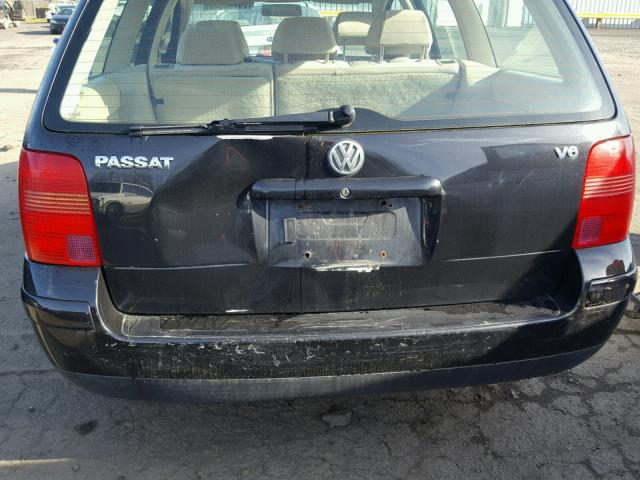 WVWHH63BX1E038268 - 2001 VOLKSWAGEN PASSAT GLS BLACK photo 9