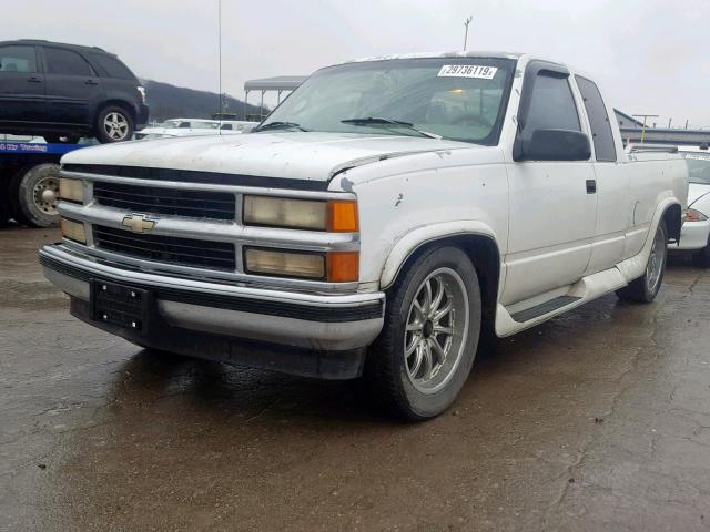 1GBEC19K4SE178415 - 1995 CHEVROLET GMT-400 C1 WHITE photo 2