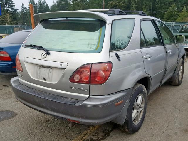 JT6HF10U4Y0109686 - 2000 LEXUS RX 300 SILVER photo 4