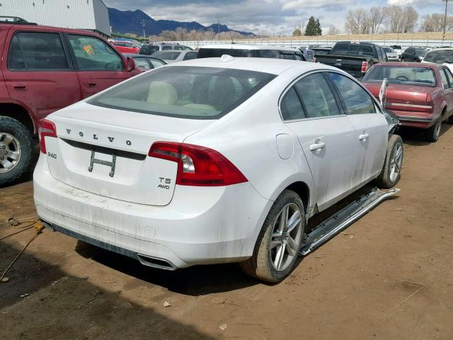 YV1612FH0E1284354 - 2014 VOLVO S60 T5 WHITE photo 4