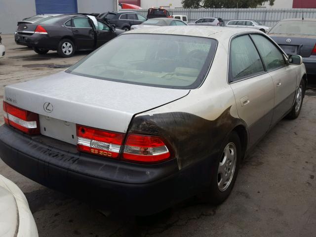 JT8BF28G510314473 - 2001 LEXUS ES 300 TAN photo 4