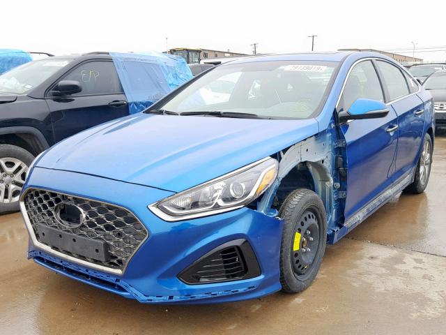 5NPE34AF4JH632902 - 2018 HYUNDAI SONATA SPO BLUE photo 2