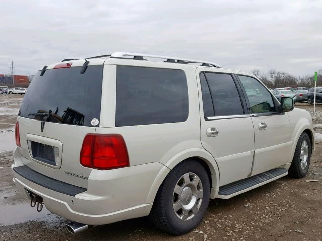 5LMFU28585LJ24851 - 2005 LINCOLN NAVIGATOR Ağ foto 4