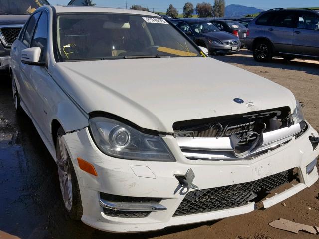 WDDGF4HB2CR195129 - 2012 MERCEDES-BENZ C 250 WHITE photo 1